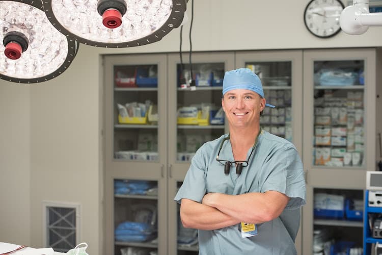 Elite Sports Medicine + Orthopedics cover photo