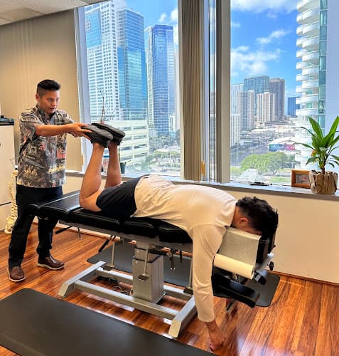 Ho'ola Chiropractic cover photo