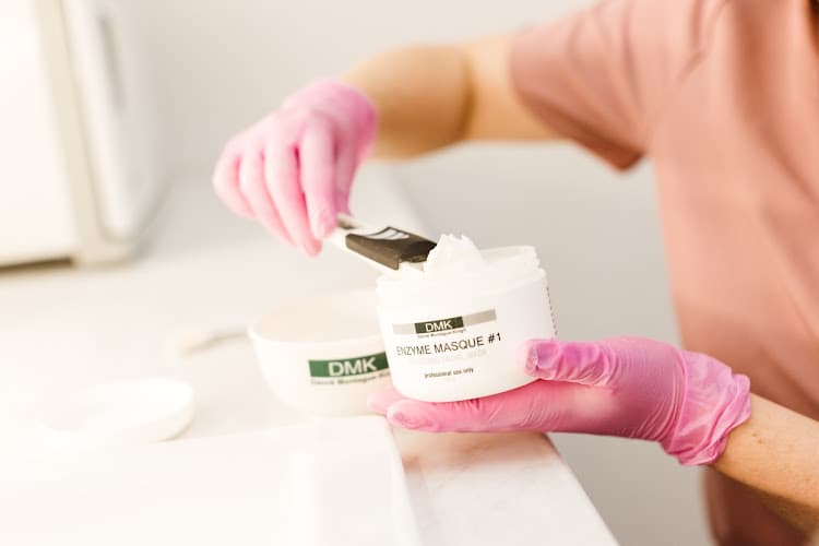 Golden Hour Skin Clinic cover photo