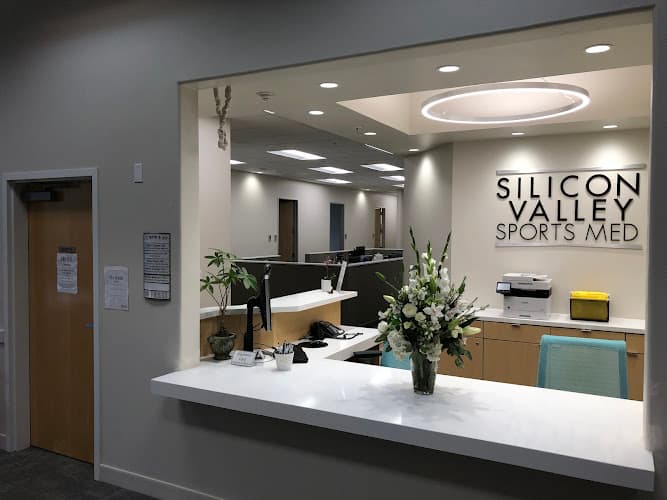 Silicon Valley Sports Medicine cover photo